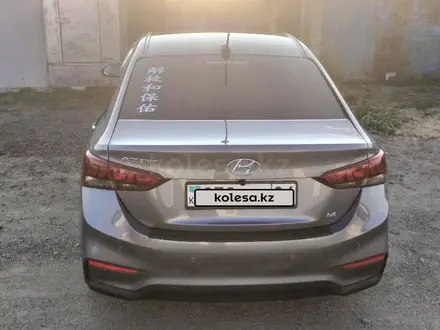 Hyundai Accent 2019 года за 7 200 000 тг. в Актобе – фото 11