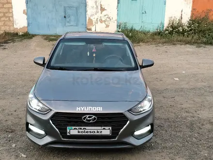 Hyundai Accent 2019 года за 7 200 000 тг. в Актобе – фото 16