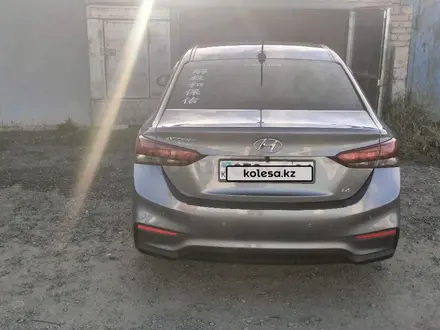 Hyundai Accent 2019 года за 7 200 000 тг. в Актобе – фото 5