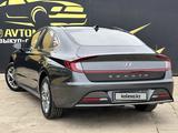 Hyundai Sonata 2022 года за 14 600 000 тг. в Атырау – фото 4