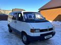 Volkswagen Multivan 1994 годаүшін3 500 000 тг. в Астана