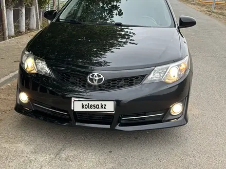 Toyota Camry 2014 года за 5 600 000 тг. в Атырау – фото 6