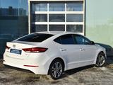 Hyundai Elantra 2017 годаfor8 390 000 тг. в Астана – фото 5