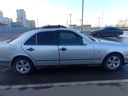 Mercedes-Benz E 230 1996 года за 2 650 000 тг. в Астана – фото 9