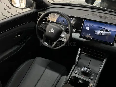 BYD Qin L DM-i Leading 2025 года за 10 790 000 тг. в Астана – фото 3