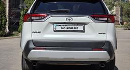Toyota RAV4 2023 годаүшін18 900 000 тг. в Алматы – фото 4