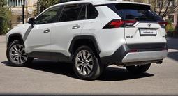 Toyota RAV4 2023 годаүшін18 900 000 тг. в Алматы – фото 3