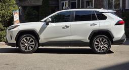 Toyota RAV4 2023 годаүшін18 900 000 тг. в Алматы – фото 2
