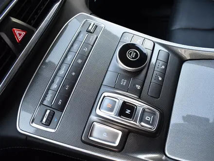 Hyundai Santa Fe 2021 года за 12 590 000 тг. в Астана – фото 14