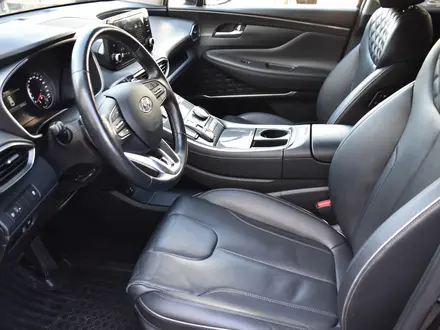 Hyundai Santa Fe 2021 года за 12 590 000 тг. в Астана – фото 9