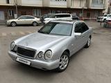 Mercedes-Benz E 280 1996 годаүшін2 000 000 тг. в Шу