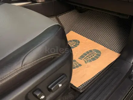 Toyota 4Runner 2018 года за 14 000 000 тг. в Актобе – фото 18