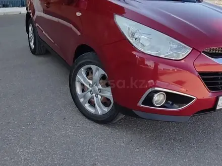 Hyundai Tucson 2013 года за 7 400 000 тг. в Актобе – фото 9