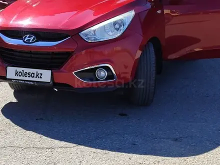 Hyundai Tucson 2013 года за 7 400 000 тг. в Актобе – фото 12