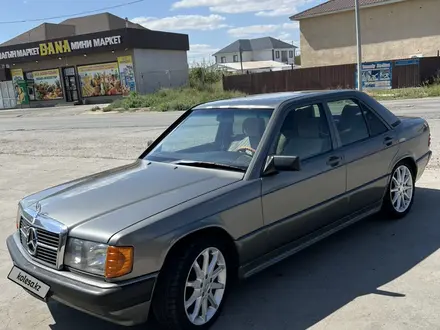 Mercedes-Benz 190 1989 года за 1 500 000 тг. в Атырау – фото 4