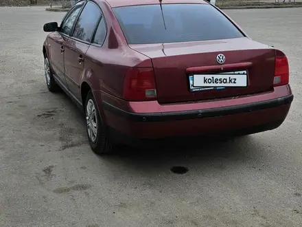 Volkswagen Passat 1997 года за 1 600 000 тг. в Павлодар – фото 4