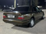 Mercedes-Benz E 280 1994 года за 2 400 000 тг. в Алматы – фото 2