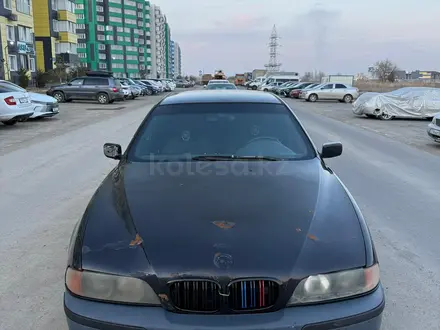 BMW 528 1997 года за 2 700 000 тг. в Алматы – фото 2