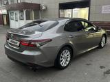 Toyota Camry 2023 года за 15 200 000 тг. в Костанай – фото 4