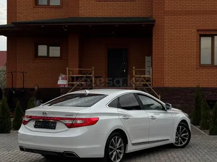 Hyundai Grandeur 2015 годаүшін8 750 000 тг. в Алматы – фото 17