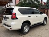 Toyota Land Cruiser Prado 2019 года за 24 000 000 тг. в Уральск – фото 2