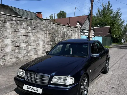 Mercedes-Benz C 280 1997 года за 3 650 000 тг. в Алматы – фото 2