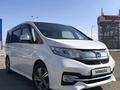 Honda Stepwgn 2017 года за 11 200 000 тг. в Усть-Каменогорск