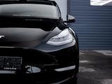 Tesla Model Y 2021 годаүшін18 000 000 тг. в Караганда – фото 4