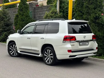 Toyota Land Cruiser 2017 года за 31 000 000 тг. в Алматы – фото 5