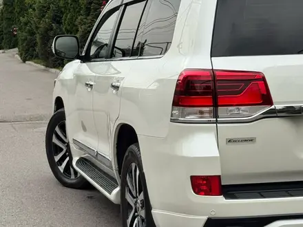 Toyota Land Cruiser 2017 года за 31 000 000 тг. в Алматы – фото 8
