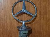 Значок эмблема на капот решетку мерседес за 10 000 тг. в Караганда