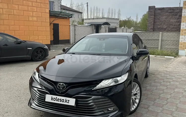 Toyota Camry 2019 года за 15 000 000 тг. в Павлодар