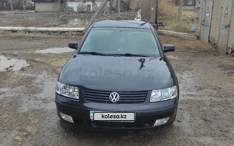 Volkswagen Passat 1997 годаүшін2 700 000 тг. в Жезказган