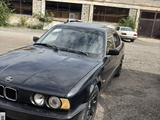 BMW 525 1990 года за 1 250 000 тг. в Астана – фото 4