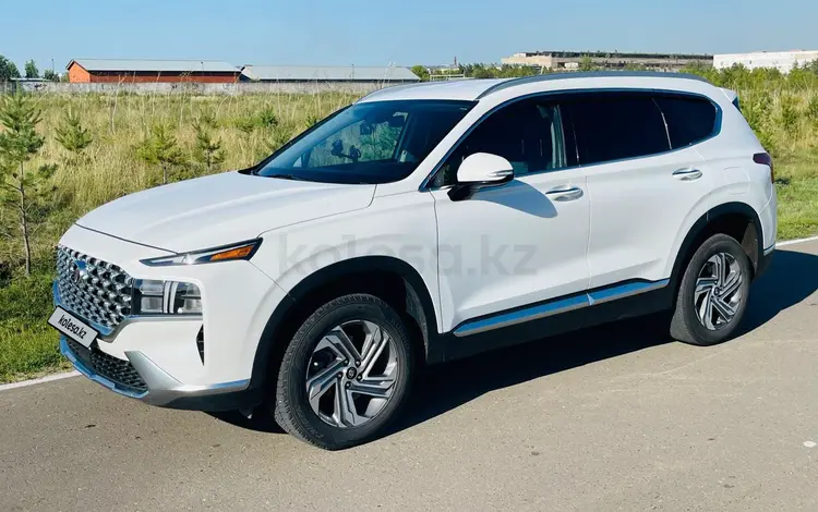 Hyundai Santa Fe 2022 годаүшін15 900 000 тг. в Астана