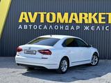Volkswagen Passat 2017 года за 7 700 000 тг. в Актобе – фото 3