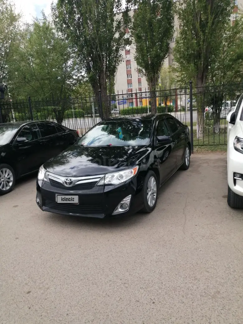 Toyota Camry, 2012