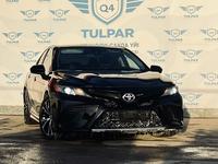Toyota Camry 2020 года за 13 500 000 тг. в Актау