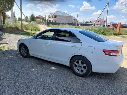 Toyota Camry 2011 года за 7 000 000 тг. в Актобе – фото 11