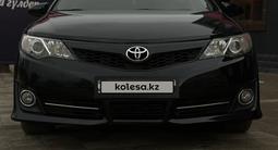 Toyota Camry 2013 года за 9 650 000 тг. в Актау