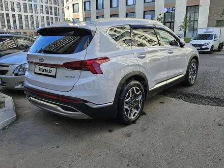 Hyundai Santa Fe 2021 года за 18 000 000 тг. в Астана – фото 10