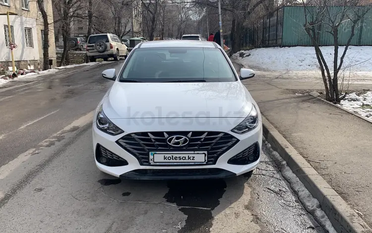 Hyundai i30 2023 года за 10 700 000 тг. в Алматы