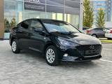 Hyundai Accent 2021 года за 7 190 000 тг. в Усть-Каменогорск