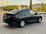 Hyundai Accent 2021 года за 7 190 000 тг. в Усть-Каменогорск – фото 3