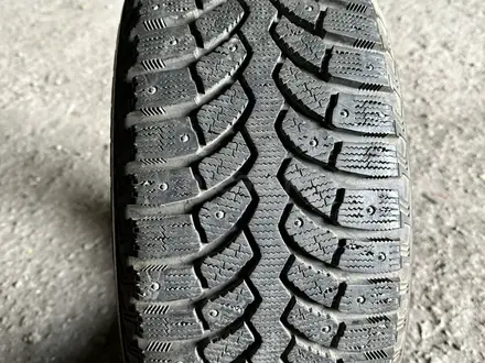 225/55r16 Bridgestone 1шт за 18 000 тг. в Алматы