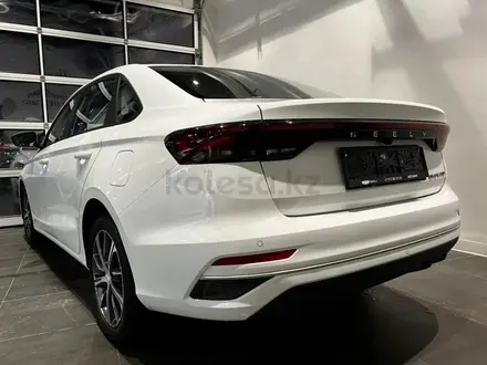 Geely Emgrand Flagship 2023 года за 8 790 000 тг. в Астана – фото 2