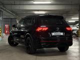 Volkswagen Tiguan 2022 годаүшін18 000 000 тг. в Алматы – фото 5