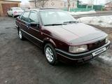 Volkswagen Passat 1993 годаүшін1 950 000 тг. в Петропавловск – фото 2