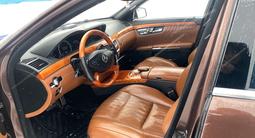 Mercedes-Benz S 500 2010 годаүшін8 912 700 тг. в Астана – фото 5