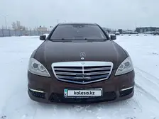 Mercedes-Benz S-Class, 2010
